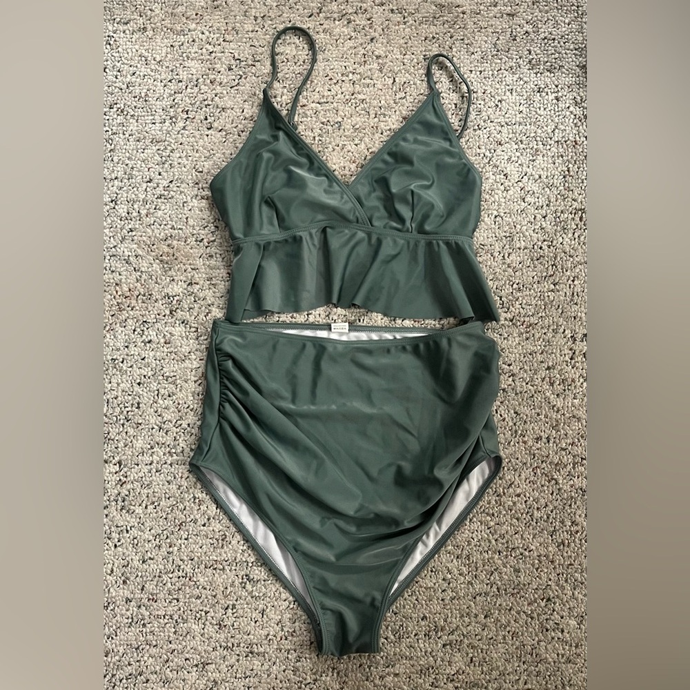Green Maternity Swimsuit Set